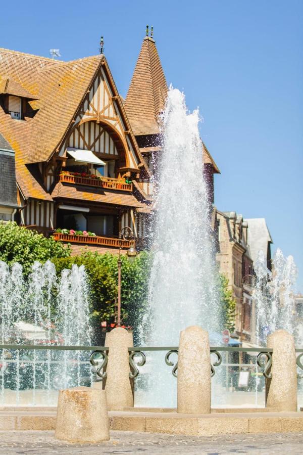 Castel Saint Clair - Trois Pieces - Deauville Centre Eksteriør bilde